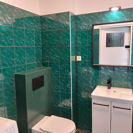 Spacious 10 Minutes From Center By Metro Przestronna Kawalerka Ursynow Warszawa