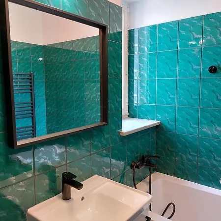 Lejlighed Spacious 10 Minutes From Center By Metro Przestronna Kawalerka Ursynow *