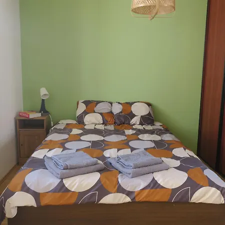 Lejlighed Spacious 10 Minutes From Center By Metro Przestronna Kawalerka Ursynow