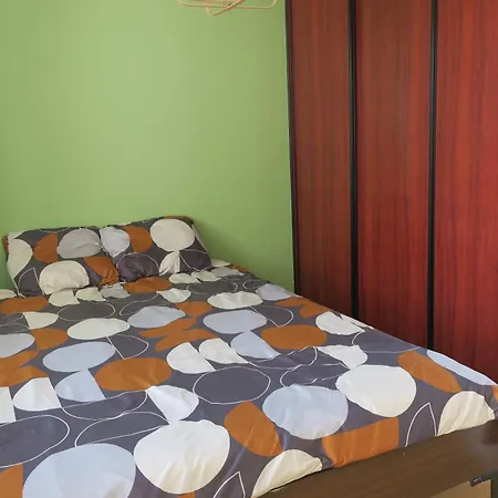Spacious 10 Minutes From Center By Metro Przestronna Kawalerka Ursynow Lejlighed Warszawa